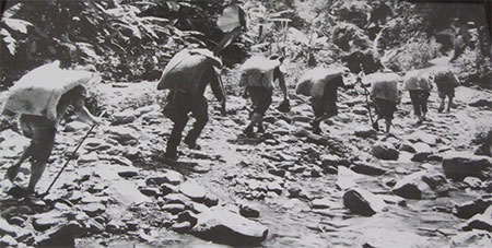 Linh hoạt và sáng tạo trong tổ chức và bảo đảm hậu cần-kỹ thuật