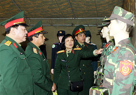 Khoa học hậu cần quân sự hướng vào phục vụ bộ đội