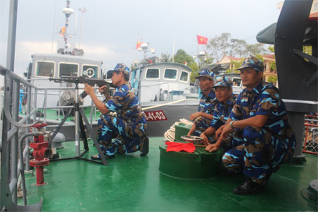 Giá súng đa năng trên tàu PCF