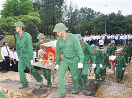 Chủ động thu thập thông tin, khẩn trương tìm kiếm