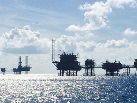 Bài 1: “Đi nhanh” trong gió đổi mới