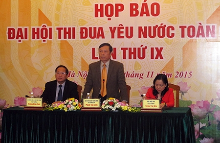 Đại hội Thi đua yêu nước toàn quốc lần thứ IX diễn ra trong hai ngày 6 và 7-12