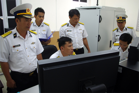 Cho những cánh sóng vươn xa