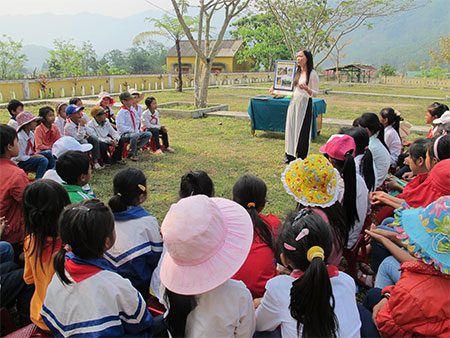Sáng tạo trong giáo dục phòng tránh bom, mìn