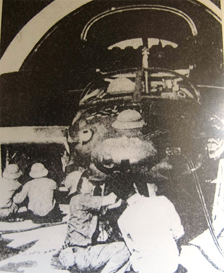 Lấy vũ khí của địch để đánh địch