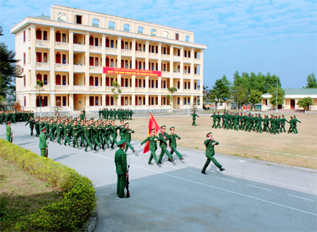 Tập trung xây dựng lực lượng và thế trận vững chắc