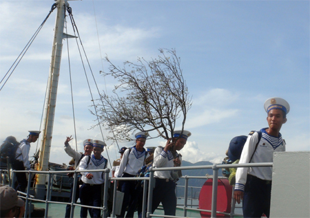 Chuyện nơi đầu sóng Trường Sa