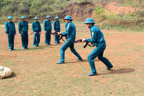 Phát huy truyền thống, tiếp tục xây dựng lực lượng dân quân tự vệ vững mạnh, rộng khắp