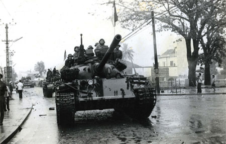 Chọn hướng và mục tiêu tiến công chủ yếu trong Chiến dịch Đà Nẵng