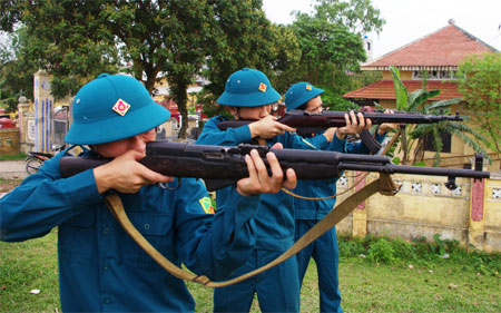 Đổi mới nội dung, sát thực tiễn để nâng cao chất lượng công tác quân sự, quốc phòng