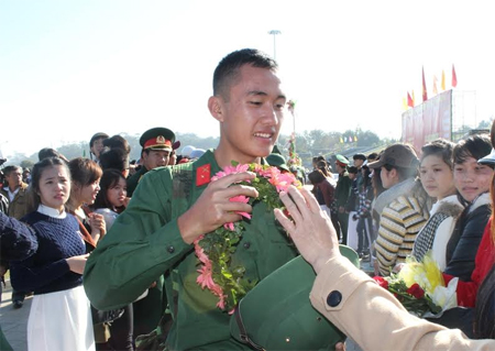 Lâm Đồng: Tỷ lệ đảng viên nhập ngũ tăng cao