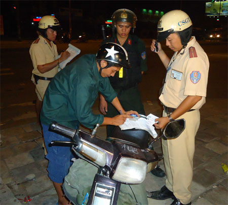 Tăng cường bảo đảm an ninh trật tự dịp lễ 30-4