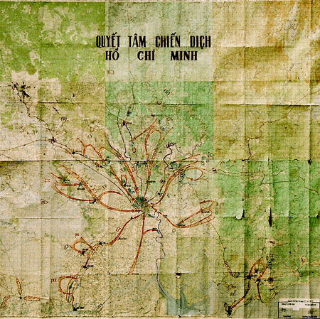 Bài 2: Cuốn sổ trực ban, tấm bản đồ ghi dấu ấn lịch sử