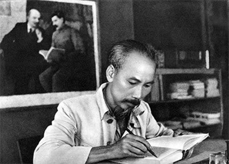 Sáng tạo của Chủ tịch Hồ Chí Minh và Đảng Cộng sản Việt Nam trong lãnh đạo Cách mạng Tháng Tám-1945
