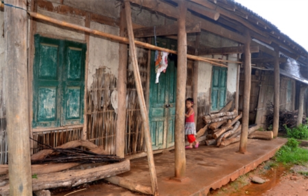 Nỗi lo tái nghèo ở khu tái định cư Đồn Đèn