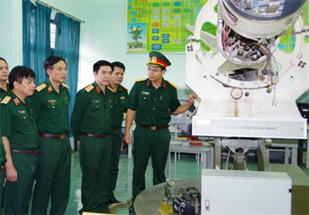 Triển khai hiệu quả nghị quyết của Đảng về công tác kỹ thuật 