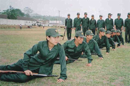 Tiếp tục khẳng định quan điểm xây dựng nền quốc phòng toàn dân gắn với thế trận an ninh nhân dân  