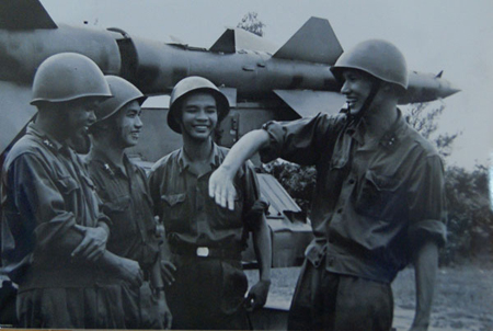 B52 “sắp chết”…mà không biết (kỳ 2)