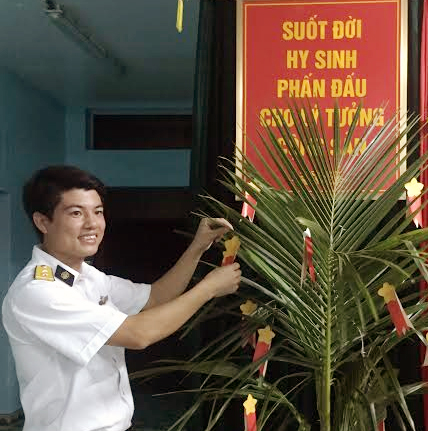 Cây dừa đặc biệt trên Nhà giàn DK1/14