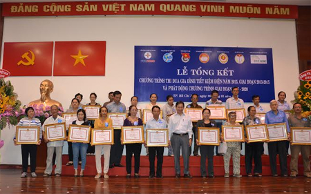 TP Hồ Chí Minh: Gần 600.000 lượt hộ gia đình tiết kiệm điện năm 2015