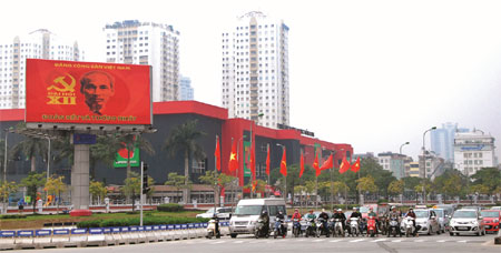 Vững bước trên đường lớn