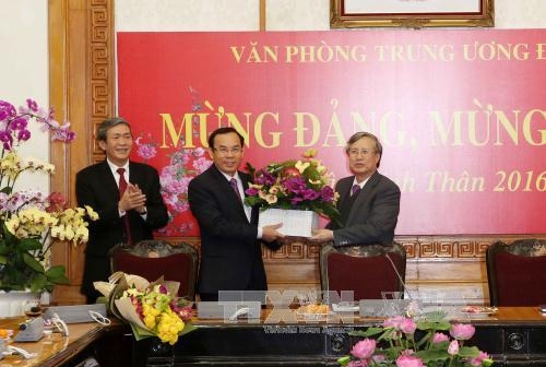 Đồng chí Nguyễn Văn Nên nhận nhiệm vụ Chánh Văn phòng Trung ương Đảng