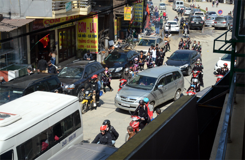 Lộn xộn Sa Pa