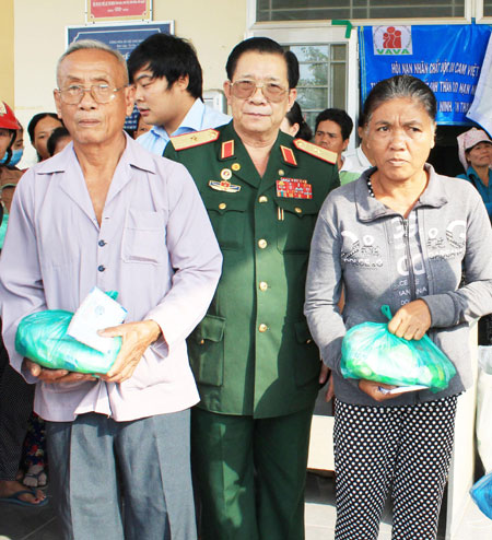 Nghĩa tình nơi chiến trường xưa