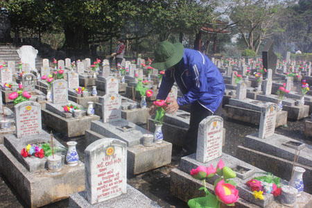 Lặng thầm làm việc nghĩa