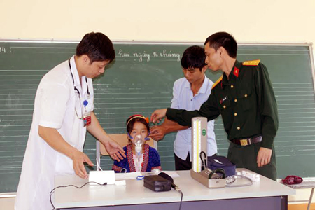 Thêm ấm lòng học sinh Trung Chải