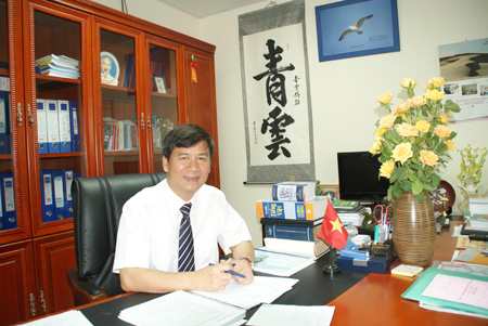 Vị giáo sư sở hữu hai “ngân hàng” đặc biệt