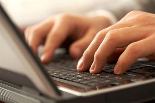  Bài 1: Một kiến nghị trái Hiến pháp