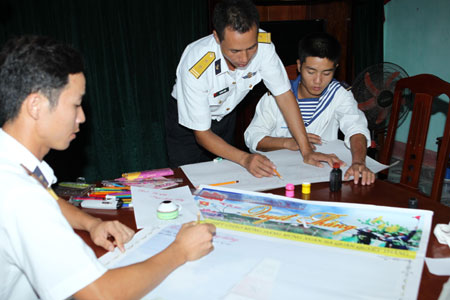 Bài 3: Thường xuyên đổi mới phương thức ra nghị quyết 