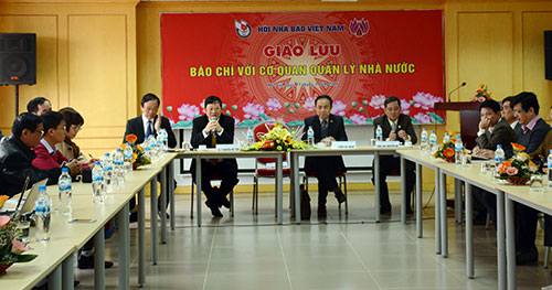 Giao lưu báo chí với cơ quan quản lý nhà nước