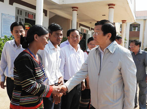 Chủ tịch nước Trương Tấn Sang làm việc tại Đắc Nông