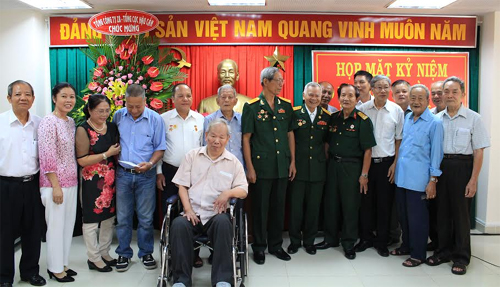 Họp mặt kỷ niệm 70 năm Ngày truyền thống