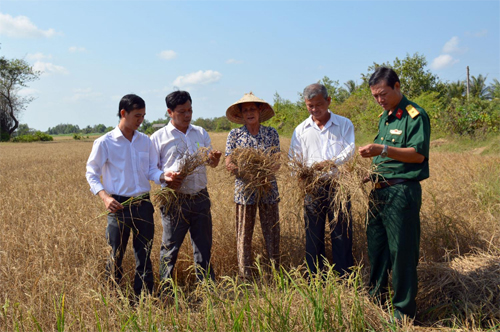 Bài 1: Hạn-mặn khốc liệt, xâm nhập sâu vào nội địa
