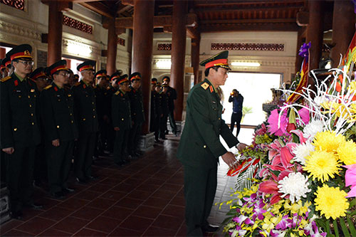 Về với những cung đường huyền thoại
