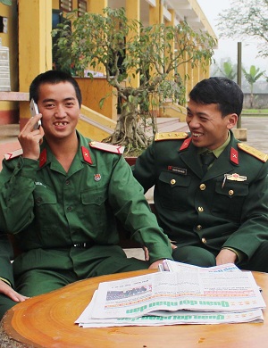 Chia vui cùng Binh nhì Vàng Mí Sính