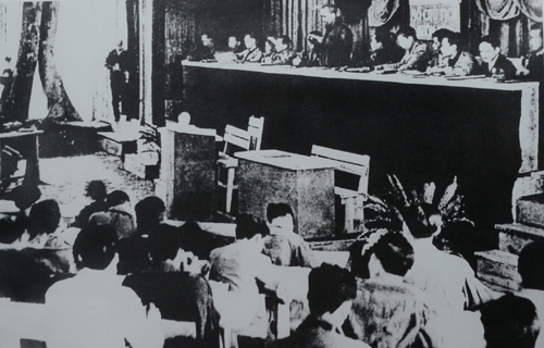 Việc bầu cử đại biểu Quốc hội, đại biểu HĐND được tiến hành theo những nguyên tắc nào?