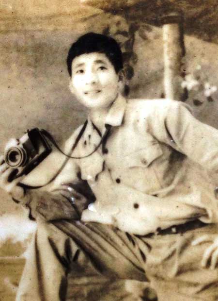 Tìm phần mộ liệt sĩ Đặng Doãn Sâm thuộc Sư đoàn 304