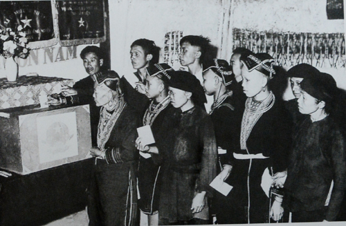 Trách nhiệm của Ủy ban TVQH đối với cuộc bầu cử ĐBQH và bầu cử đại biểu HĐND các cấp được quy định như thế nào?