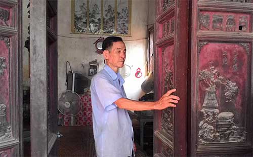 Người cựu chiến binh lo giữ “báu vật” của làng cổ
