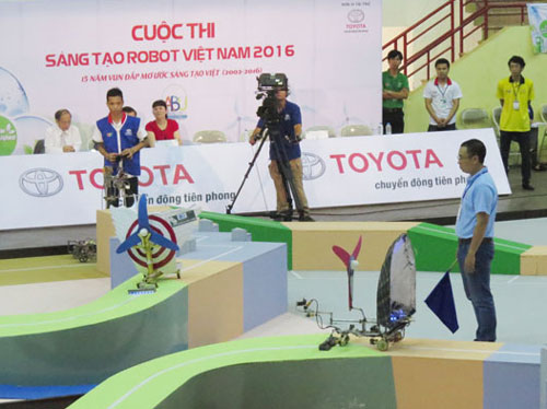 Khởi tranh vòng loại Robocon khu vực phía Bắc năm 2016
