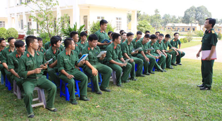 Đối thoại dân chủ, tạo động lực vượt khó