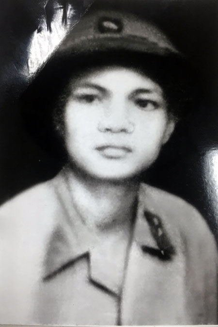 Tìm người thân và đồng đội