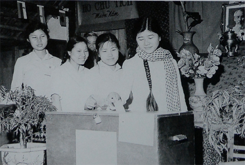 Thế nào là người được giới thiệu ứng cử và thế nào là người tự ứng cử?
