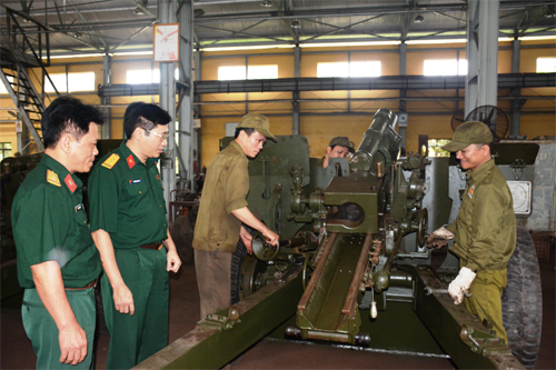 Bảo đảm tốt chế độ, chính sách cho người lao động