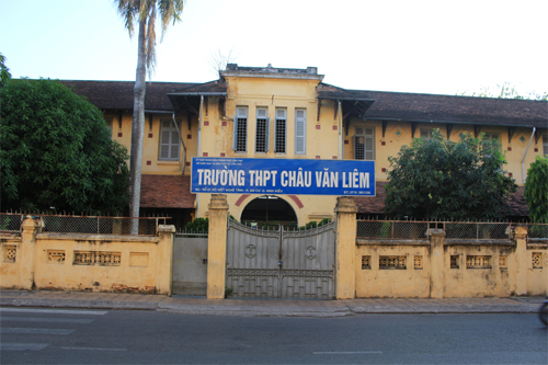 Băn khoăn nếu phá bỏ ngôi trường gần 100 năm tuổi?
