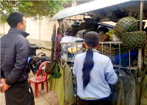 Bài 1: Lập lờ thật giả, buôn bán tràn lan